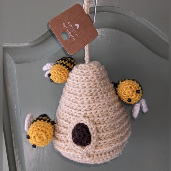 Crochet Honey Bee Hive Plush OOAK Handmade HANDCRAFTED - Picture 4 of 11